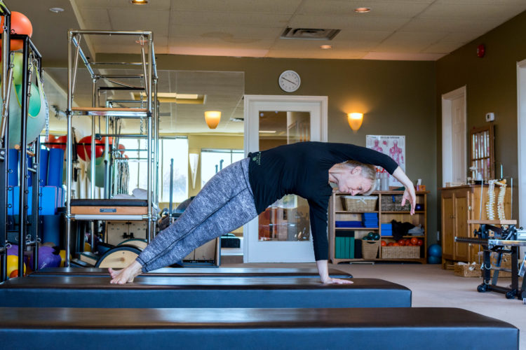 Pilates Mat Sidebend Pilates Mat Class